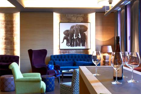 weinlounge-tresen.jpg